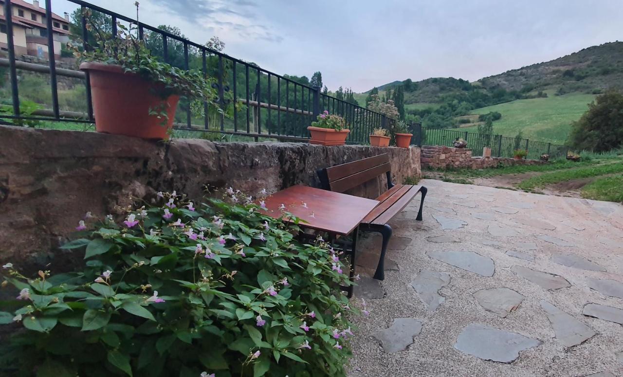 Turismo Rural Castell Neril Exterior photo